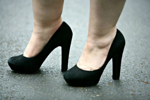 black suede platform pumps