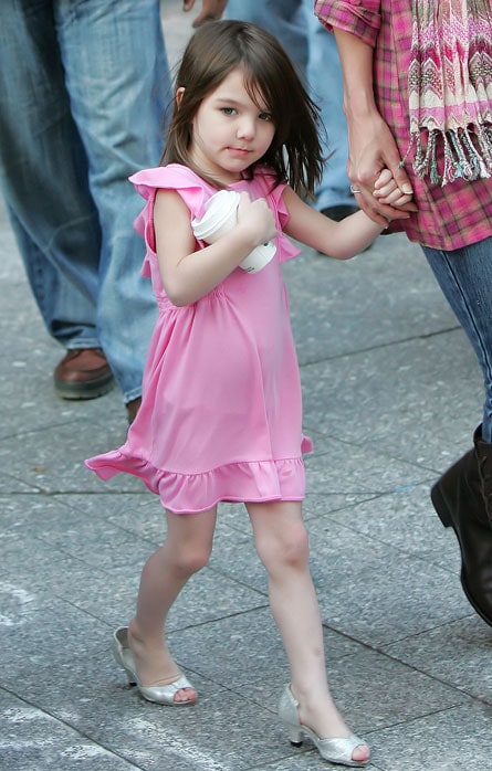 suri cruise high heels picture