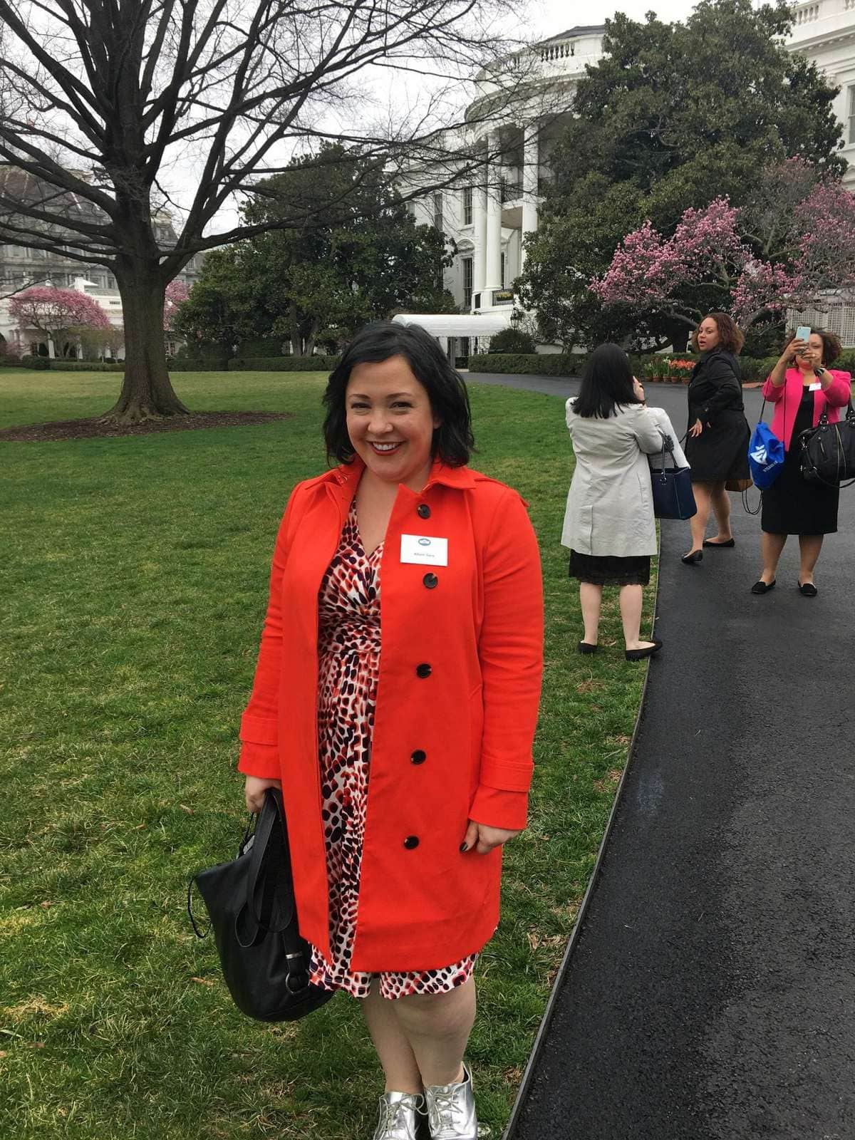 Alison Gary of Wardrobe Oxygen in front of the White House for a 2016 Let's Move! event hosted by Michelle Obama