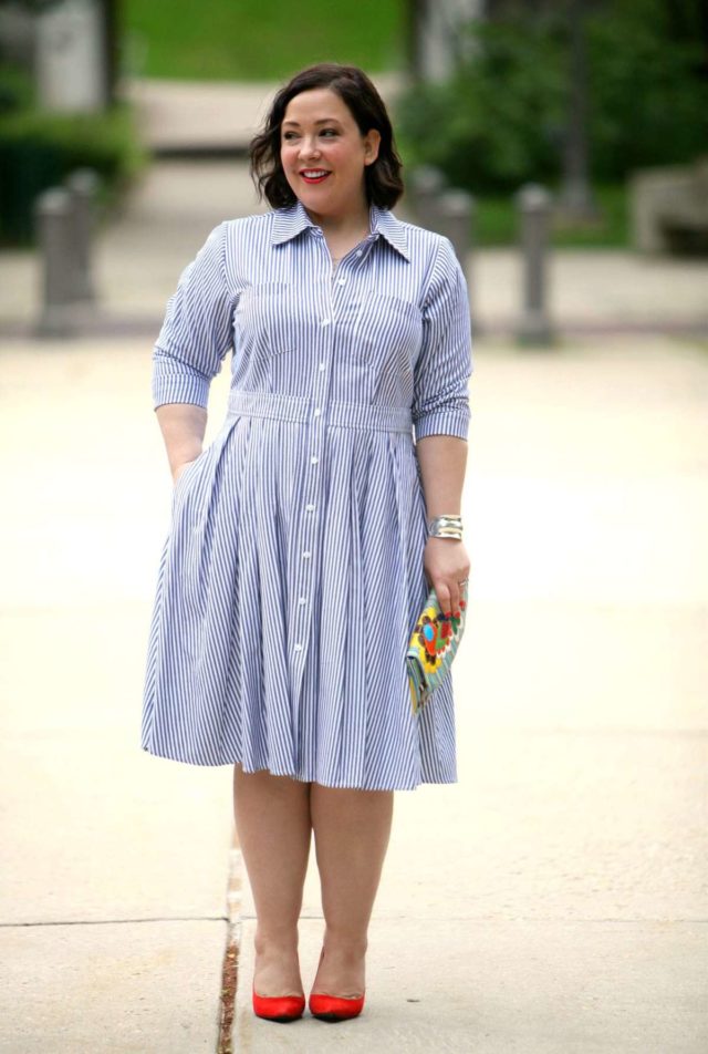 Wardrobe Oxygen: Over 40 fashion blogger wearing an Eliza J shirt dress and Nine West orange pumps