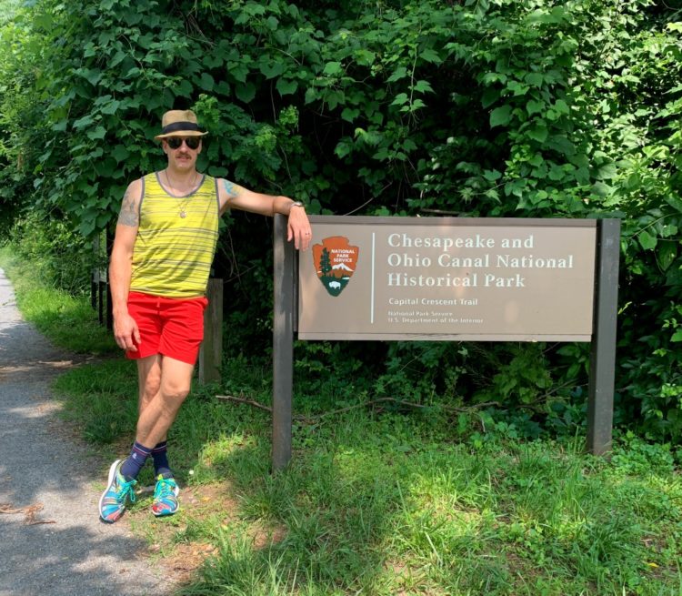 image of Wardrobe Oxygen's husband Karl by the Canal sign