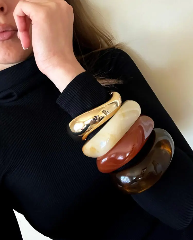 Why I'm Embracing the Bangle Bracelet Trend 4 lucite bangle stack on etsy