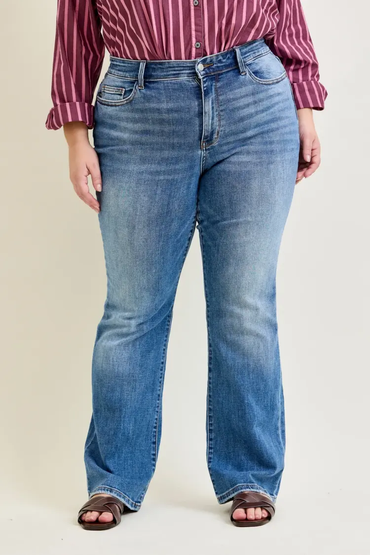 The Most Popular Jeans for Women Over 40 Based on the Wardrobe Oxygen Community 8 judy blue lila mid rise vintage bootcut jeans plus